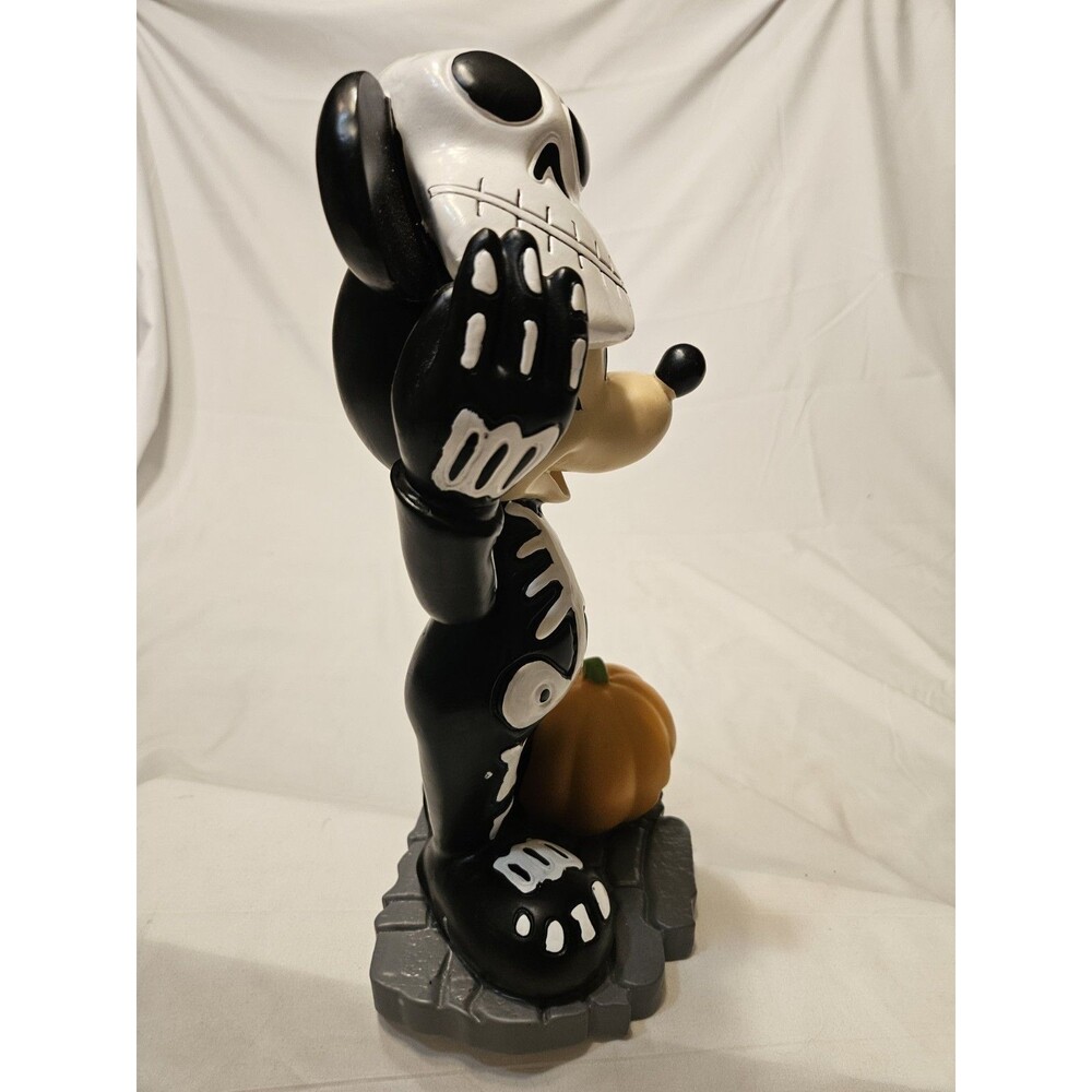 13" Disney Halloween MICKEY MOUSE SKELETON COSTUME Pumpkin Statue Big Fig - Picture 5 of 10